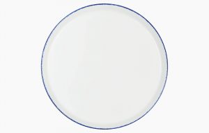 Prato 28cm Coral Blue. Prato raso ou prato de refeição branco com filagem esponjada azul.