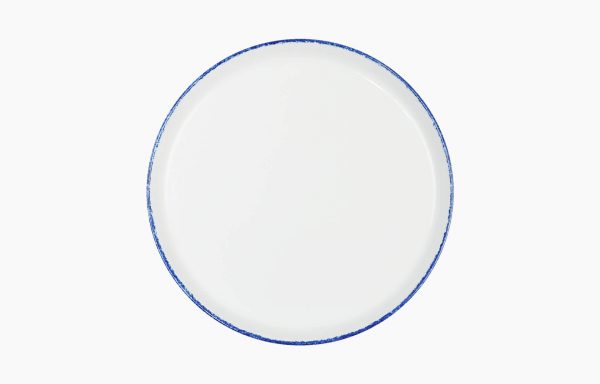 Prato 16cm Coral Blue. . Prato de doce ou prato de pão branco com filagem esponjada azul.