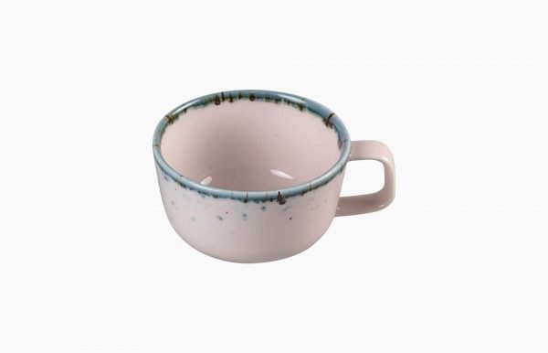 Taza 320ml Flirty. Taza de porcelana. Taza para café, taza para té. Taza rosa con manchas azules (aplicación de esmaltes reativos).